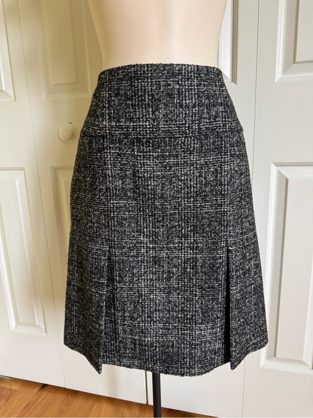 Celine Black & White Wool Blend Tweed Straight Skirt 8/40
